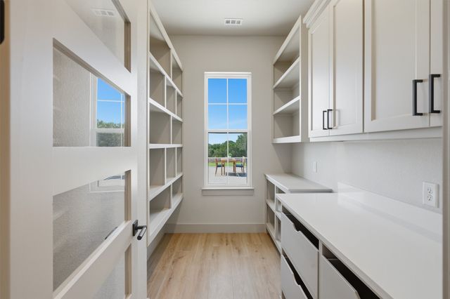 3305 Rio Grande Circle, Cresson, TX 76035