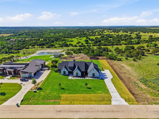 3305 Rio Grande Circle, Cresson, TX 76035