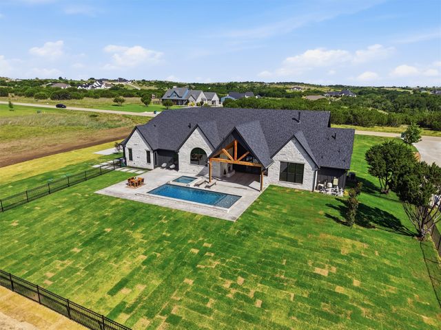 3305 Rio Grande Circle, Cresson, TX 76035