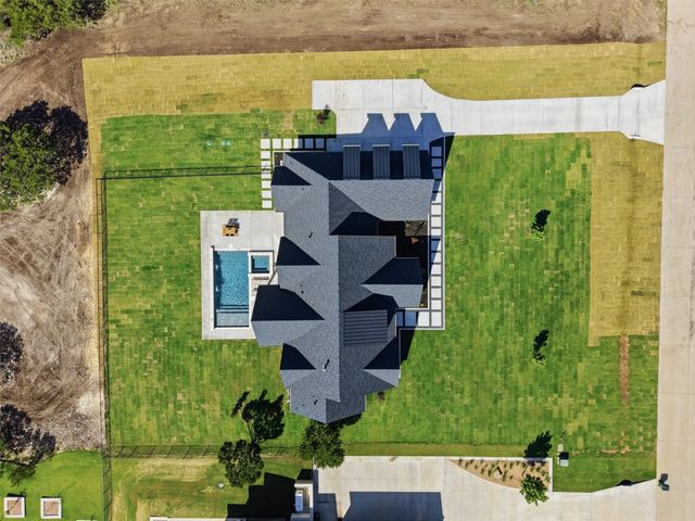 3305 Rio Grande Circle, Cresson, TX 76035