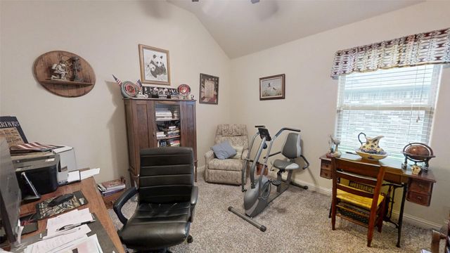 109 Donna Circle, Granbury, TX 76049