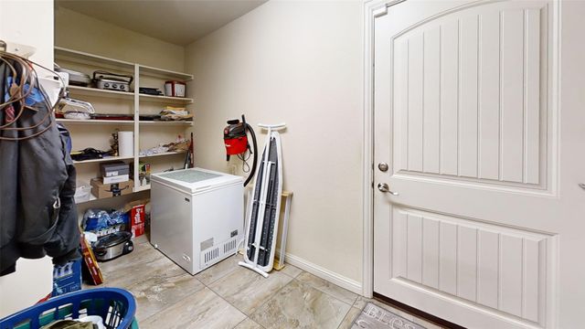 109 Donna Circle, Granbury, TX 76049