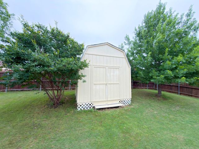 109 Donna Circle, Granbury, TX 76049