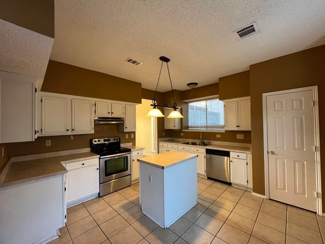 6708 Belcamp Drive, Plano, TX 75023