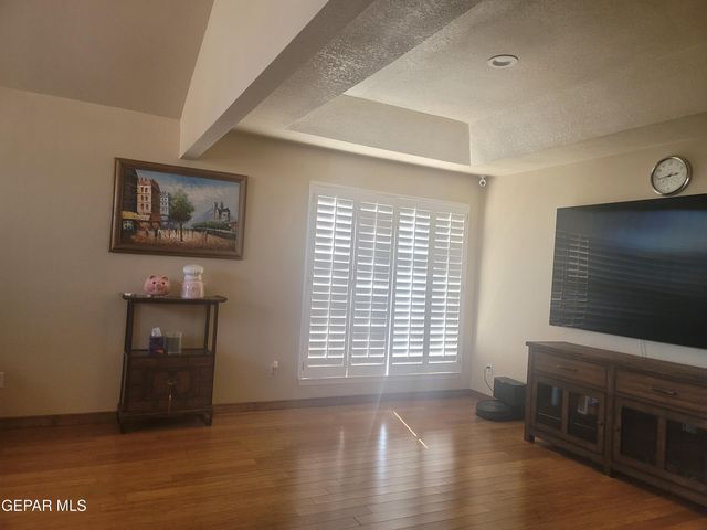 11205 LOMA DEL SOL Drive, El Paso, TX 79934