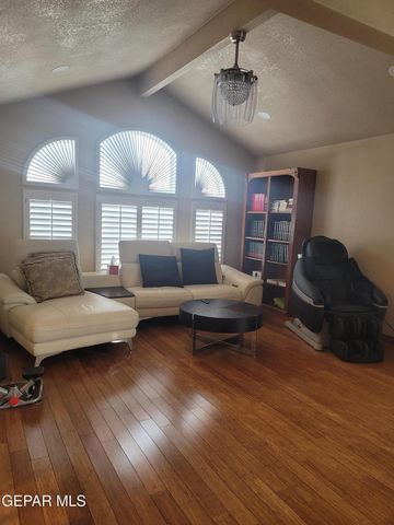 11205 LOMA DEL SOL Drive, El Paso, TX 79934