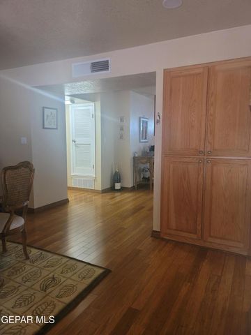 11205 LOMA DEL SOL Drive, El Paso, TX 79934