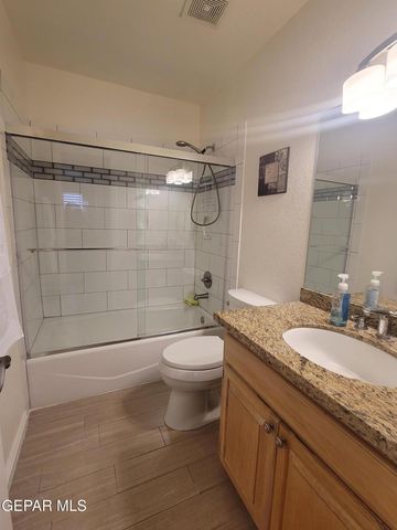 11205 LOMA DEL SOL Drive, El Paso, TX 79934