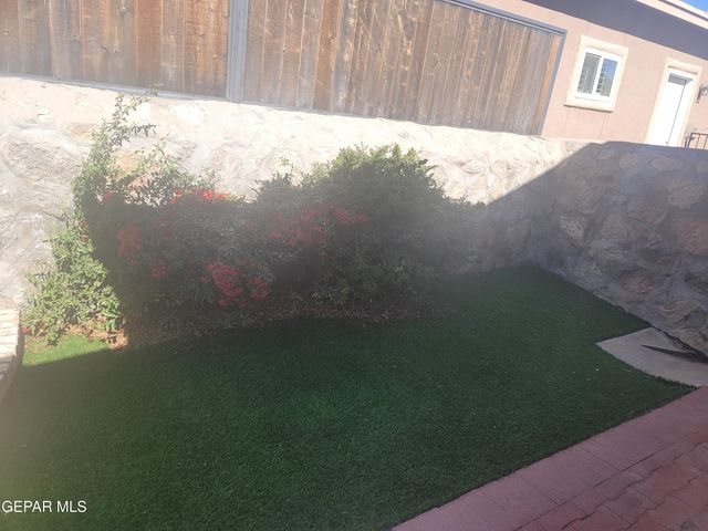 11205 LOMA DEL SOL Drive, El Paso, TX 79934