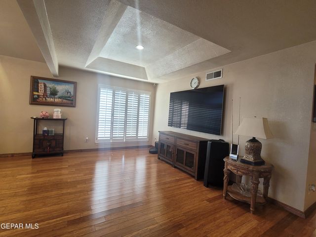 11205 LOMA DEL SOL Drive, El Paso, TX 79934