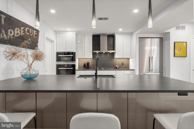 1819 37TH ST NW, Washington, DC 20007