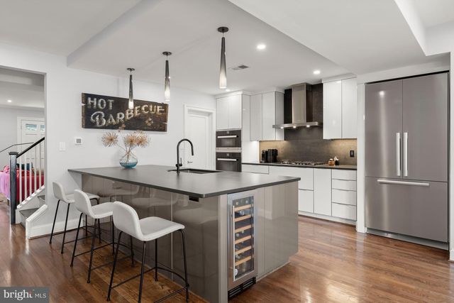 1819 37TH ST NW, Washington, DC 20007