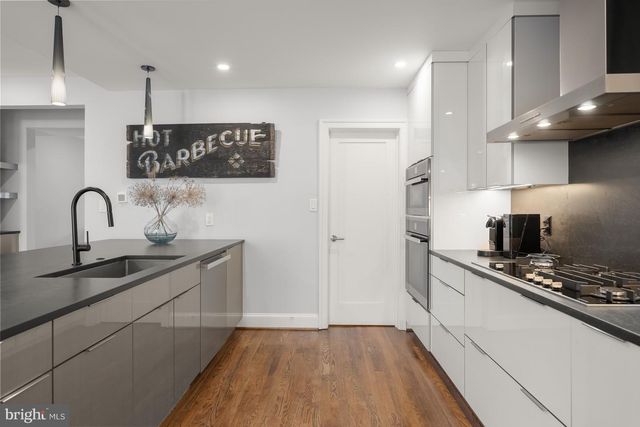 1819 37TH ST NW, Washington, DC 20007