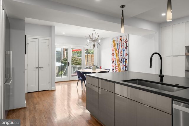 1819 37TH ST NW, Washington, DC 20007