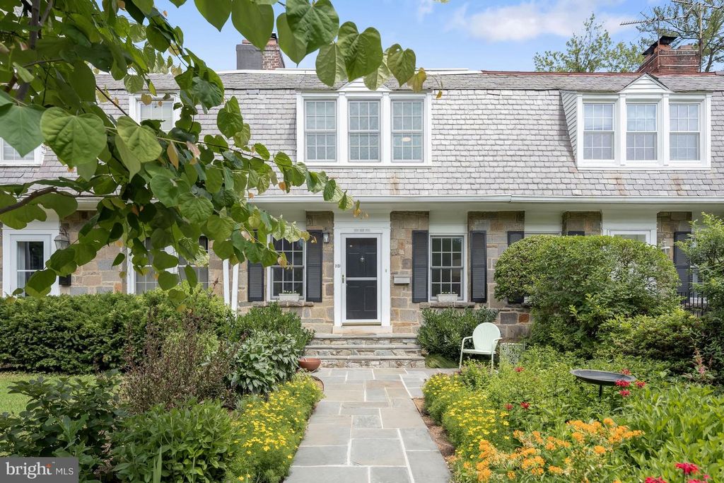 1819 37TH ST NW, Washington, DC 20007