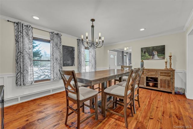 6 Eisenhower Court, Hopewell Junction, NY 12533