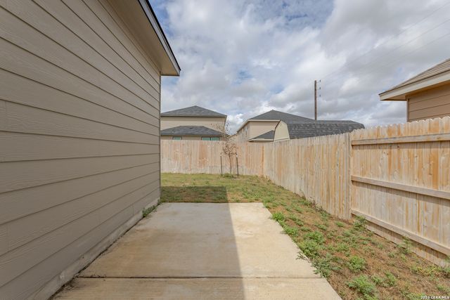 9507 Reinhartz, San Antonio, TX 78221