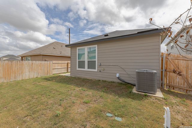 9507 Reinhartz, San Antonio, TX 78221