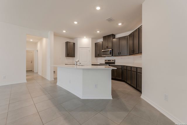 9507 Reinhartz, San Antonio, TX 78221