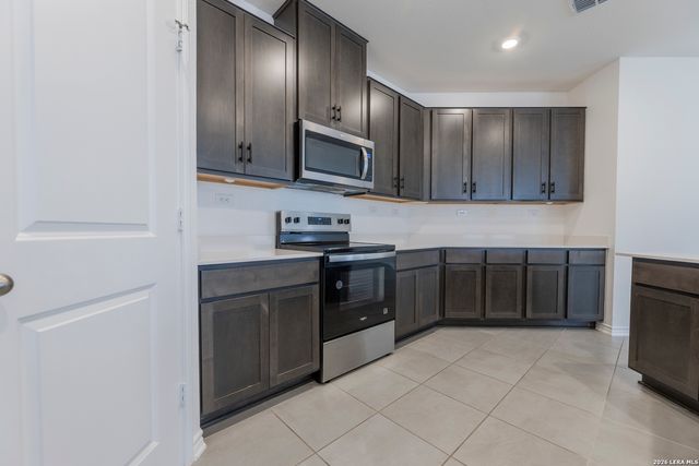 9507 Reinhartz, San Antonio, TX 78221