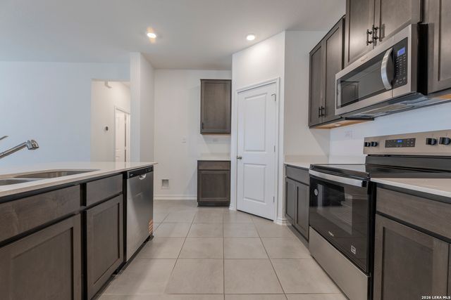 9507 Reinhartz, San Antonio, TX 78221