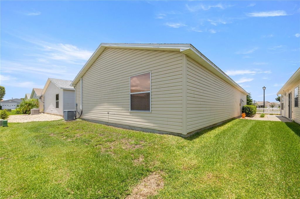 Image 19 of property listing at 2826 SALAMANCA STREET, The Villages, FL 32162