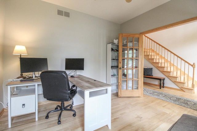 209 Waverly Drive, Cambridge, WI 53523