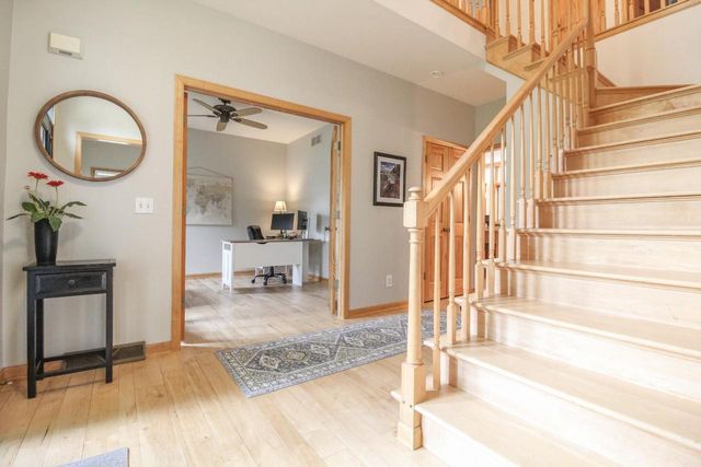 209 Waverly Drive, Cambridge, WI 53523