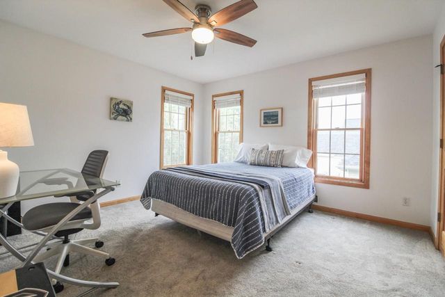 209 Waverly Drive, Cambridge, WI 53523