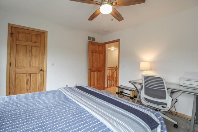 209 Waverly Drive, Cambridge, WI 53523