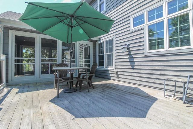 209 Waverly Drive, Cambridge, WI 53523
