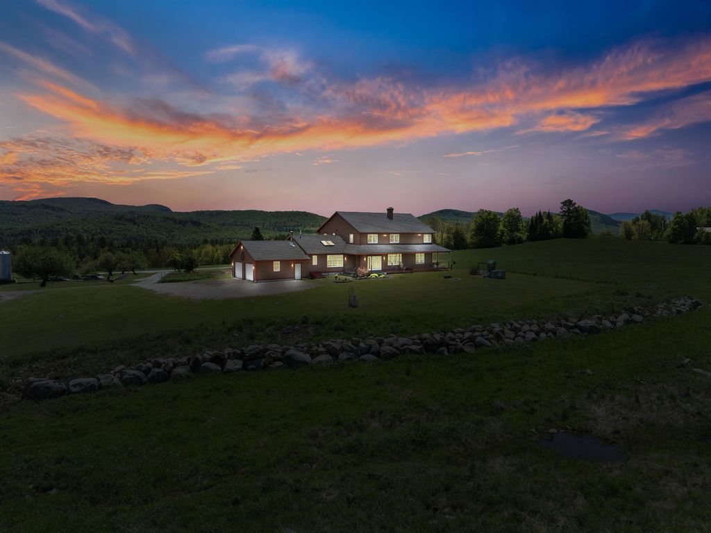 338 Johnson Road, Marshfield, VT 05658