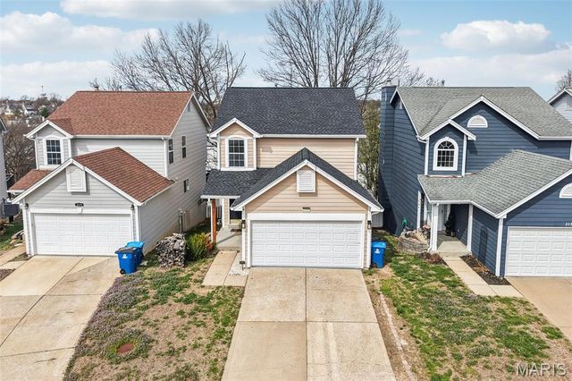 2329 Hunters Crest Drive, Wildwood, MO 63038