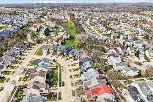 2329 Hunters Crest Drive, Wildwood, MO 63038