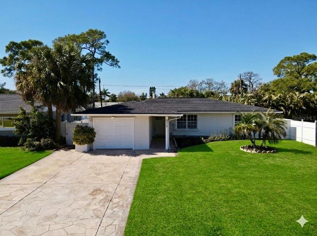 4518 HELENA STREET NE, St Petersburg, FL 33703