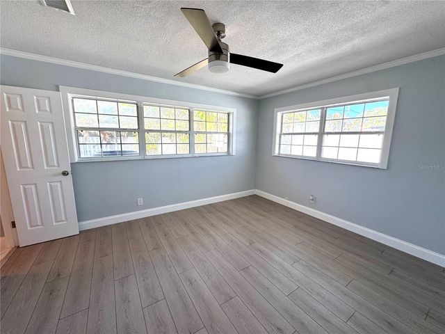 4518 HELENA STREET NE, St Petersburg, FL 33703