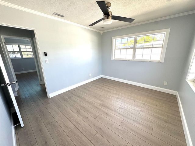 4518 HELENA STREET NE, St Petersburg, FL 33703