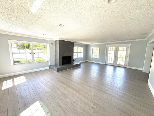 4518 HELENA STREET NE, St Petersburg, FL 33703