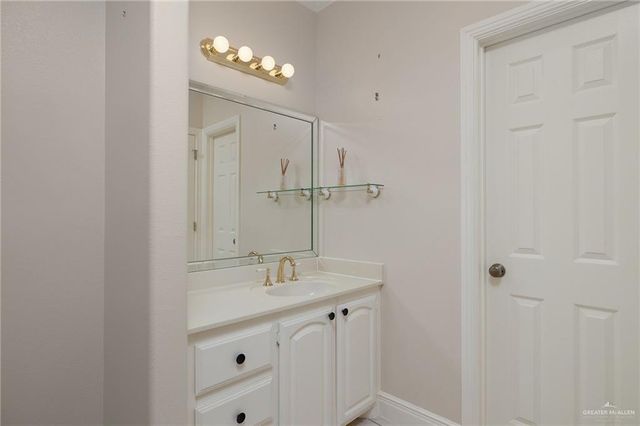 5501 N 1st Lane, Mcallen, TX 78504
