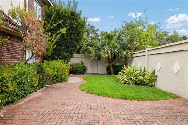 5501 N 1st Lane, Mcallen, TX 78504