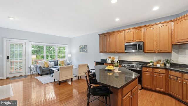 1819 HYDEN PL, Woodbridge, VA 22191