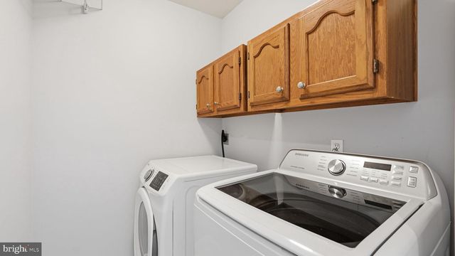 1819 HYDEN PL, Woodbridge, VA 22191