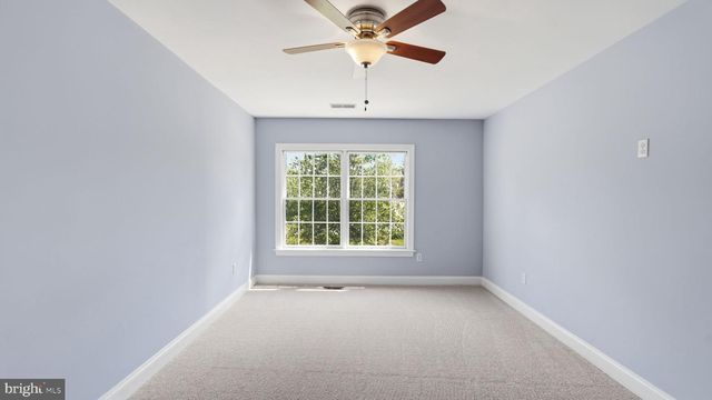 1819 HYDEN PL, Woodbridge, VA 22191