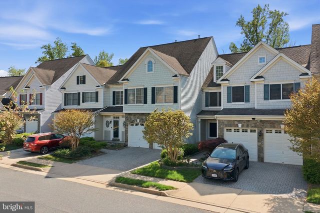 1819 HYDEN PL, Woodbridge, VA 22191