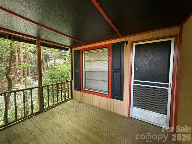 181 Lyman Lane, Rosman, NC 28772