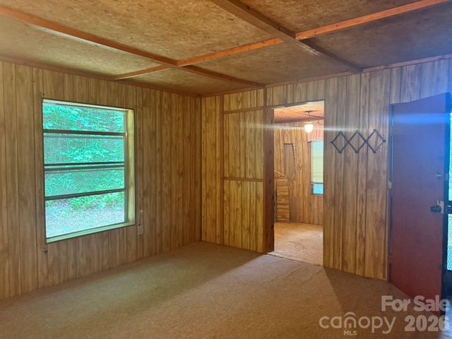 181 Lyman Lane, Rosman, NC 28772