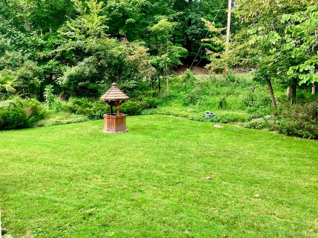 36 Carpenter Road, New Hampton, NY 10958
