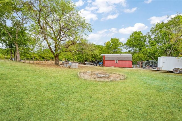 7436 FM 2729, Van Alstyne, TX 75495