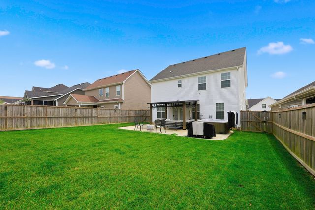 1333 Angus Trail, Lexington, KY 40509