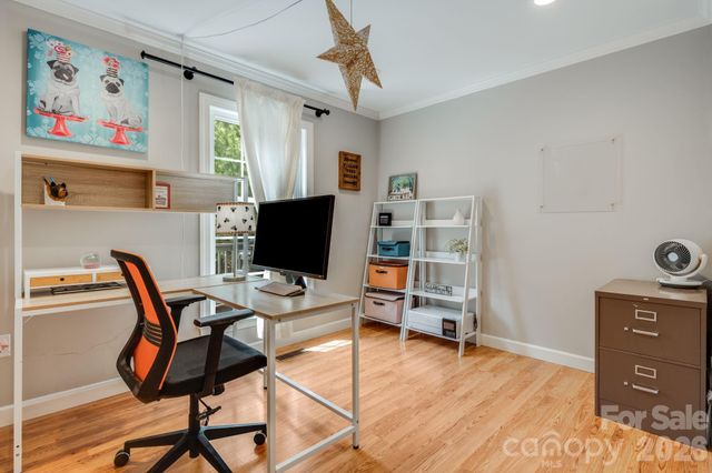 17 Moss Pink Place, Asheville, NC 28806
